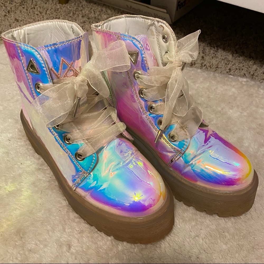 YRU Slayr Atlantis Boots